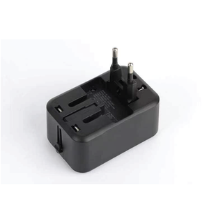 Universal Travel Adapter Plug Socket with Pouch